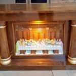 Desain Meja Altar Gereja Terbaru
