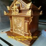 Tabernakel Gereja Kayu Jati Ukir Prada Emas Pintu Relief Sibori IHS
